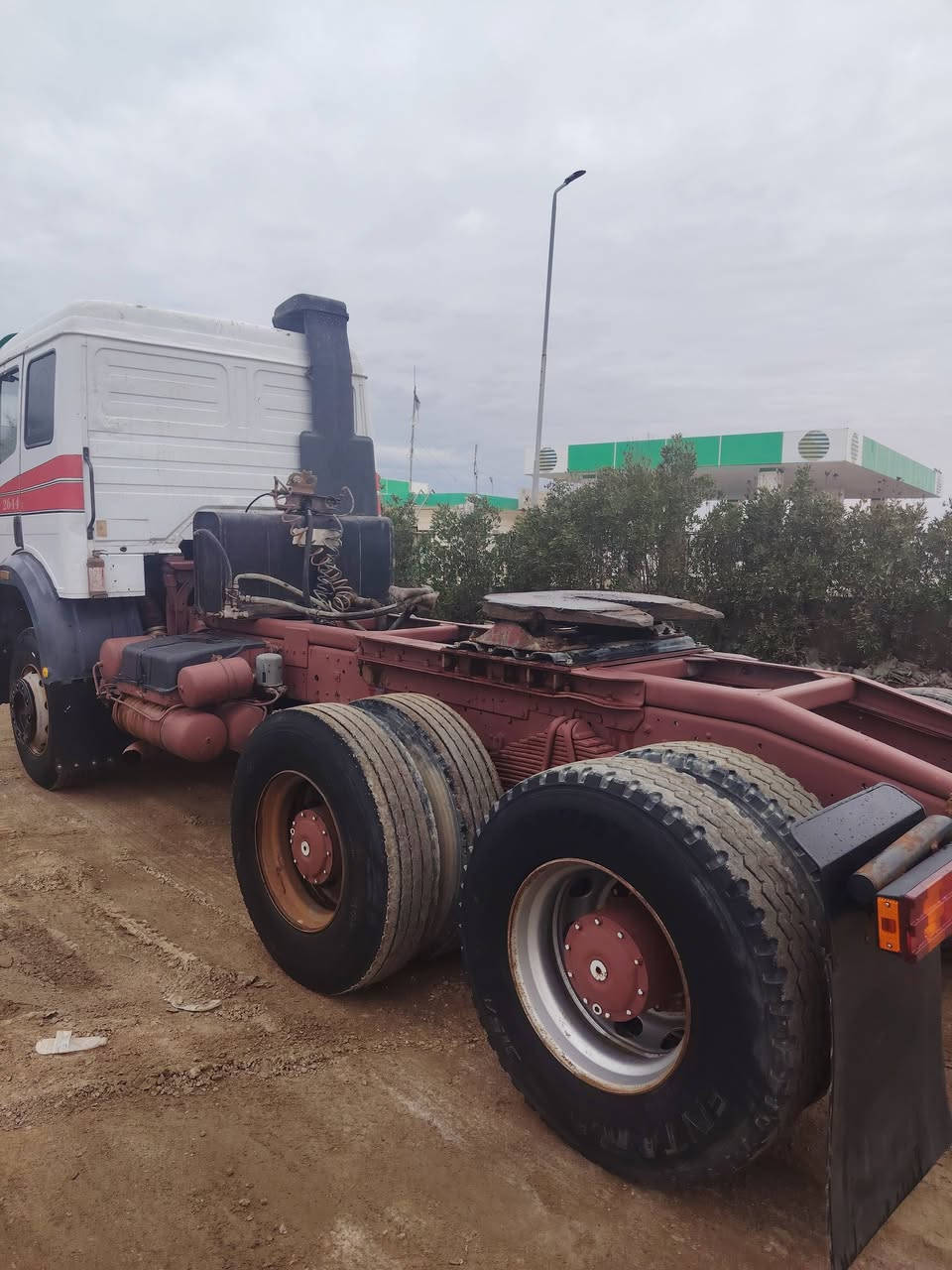 سياره للبيع بلادي مكينه٣٨ كير ١٥٥ مكفول عامه ***********
