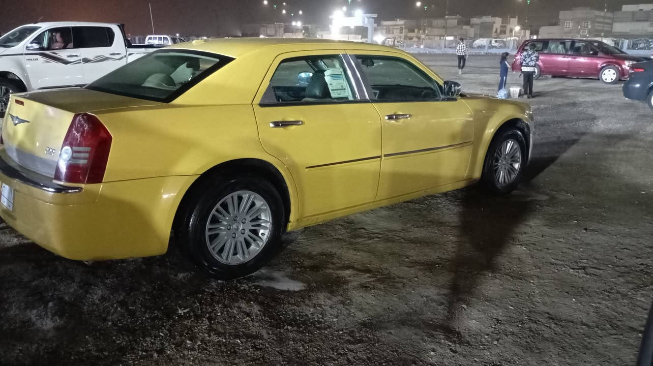 اوبما ٢٠١٠ مكفوله من قص ونقل جثه وضربه، مكينه صالها اسبوع من شادها، سياره رقمها بغداد، خطها بغداد مشتل، مصفره هيئه وضريبه ما عليها ولا ربع، تحويل ثاني يوم سنويه ٢٠٢٨ سعرها 110وبيها مجال بسيط مكانها بصره السيبه تواصل ***********
ما ارد عالفيس
