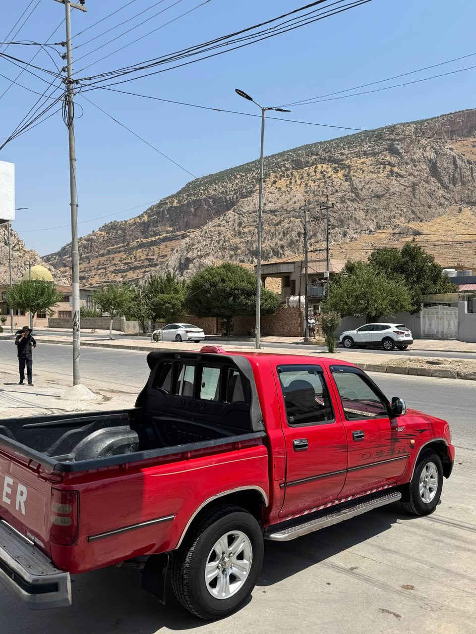 پیکاب دێر مۆدێل ٢٠١٠ 
ڕەقەم و سەنەوی نوێ تا ٢٠٣١ 
مەکینە گێڕ ئەکسل بەشەرت 
چوارتایە نوێ 
نرخ ___٧١ وەرەقە 
***********
*********** سوران, أربيل
