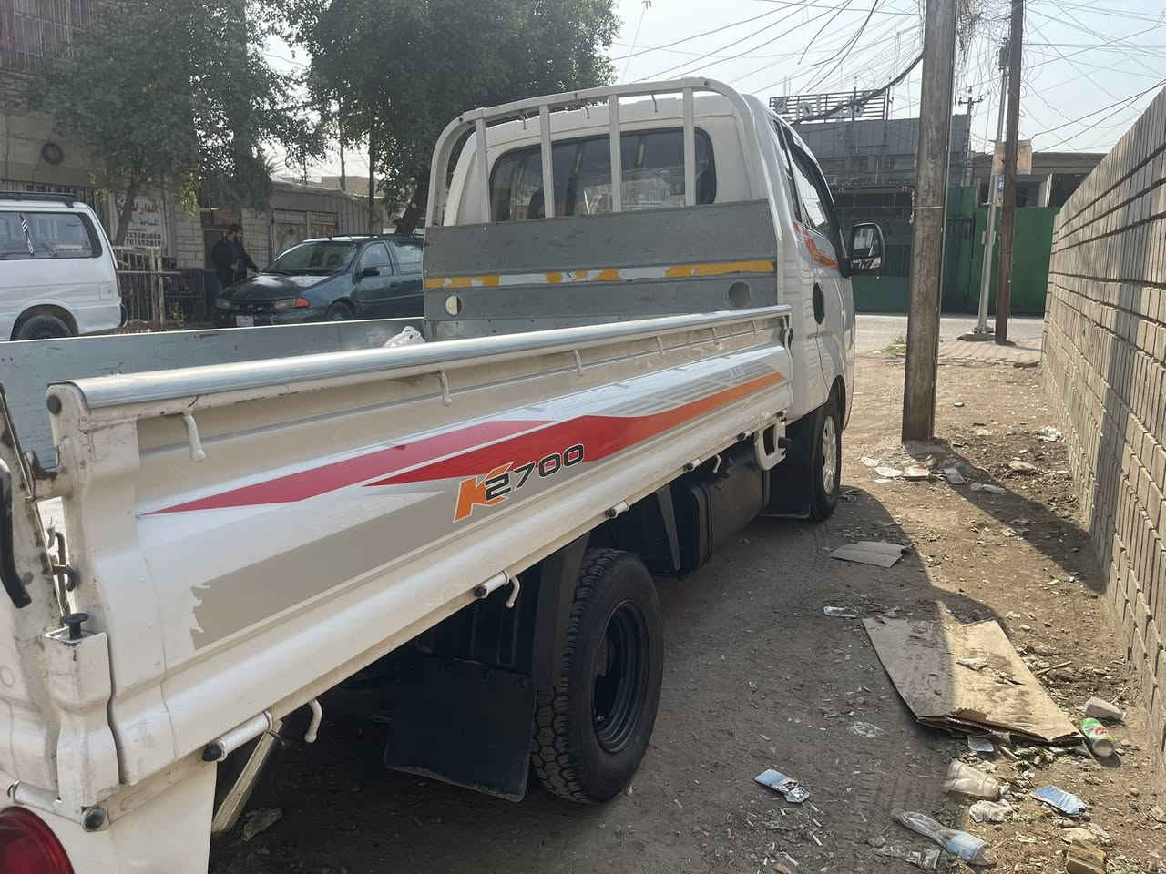 السلام عليكم للبيع كيا بنكو موديل 2013 رقم بغداد جديد هزه جديدة ضريبه مصفره السياره مكفوله كير محرك شاصي كشر فقط الدوسات بيها صبغ  السعر 110$ بيها مجال بسيط مكاني بغداد الصليخ ***********
