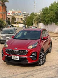 للبيع فقط سبورتج  سياره جديده بمعنه الكلمه عل ايدنه من هيه زيرو  ماشيه...