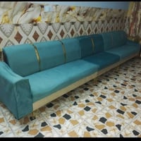 ديوان • ١٠ مقاعد • بغداد