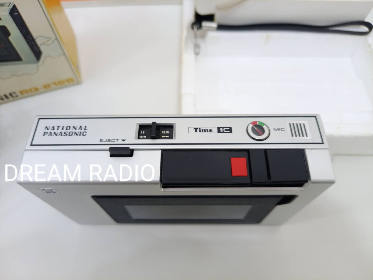 مسجل ناشونال باناسونيك RQ-212S
انتاج اليابان 1972 غير مستخدم 
محوله باتري الاستفسار مراسلة الصفحه


**إذا كنت صاحب هذا الإعلان وتريد حذفه لأي سبب، رجاءا أرسل رسالة إلى الدعم الفني**