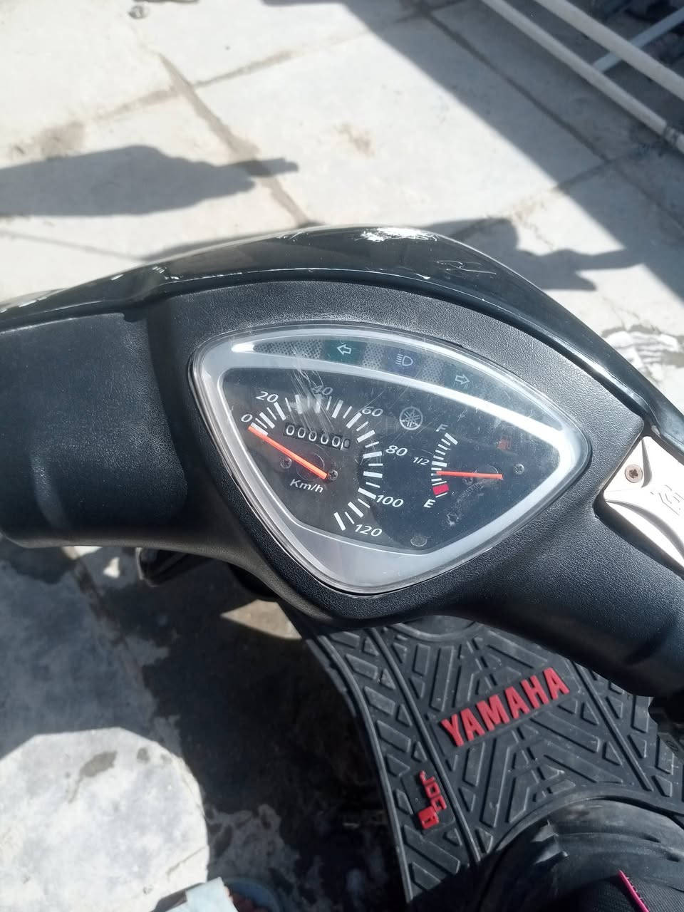 سلام عليكم للبيع دراجه ماكس عدله مكفوله محرك ناعم نهضه حلوه نكر سلف وروح لايتات زنون عدادات كله شغاله دراجه خير من الله تواير جدد سعر خاص علق وأنه جيك دراجه جديده


**إذا كنت صاحب هذا الإعلان وتريد حذفه لأي سبب، رجاءا أرسل رسالة إلى الدعم الفني**