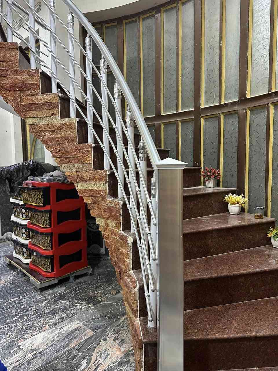 السلام عليكم ❤️

تم والحمد لله 🌺تثبيت محجر 

🌹الى الاخ علي سامي في حي الامير 🌹

مبايل ***********
