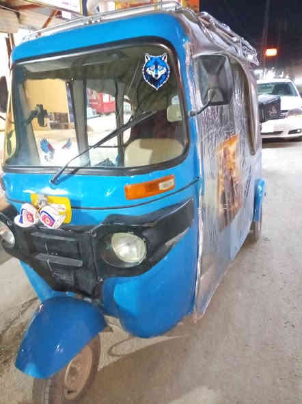 تكتك باجاج فوجي موديل ٢٠ شهر ١١ رقم وسنويه ديالى محرك خير من الله كشر قطره خياس مابيهه السعر ٥٦٠٠ وبيها مجال بصيط  موبايل ***********
