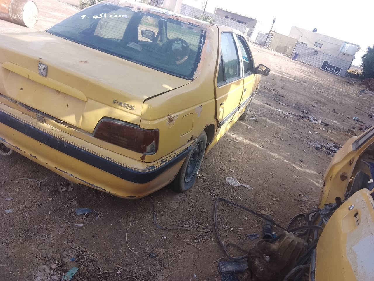 سلام عليكم بيجو بارص محرك وكير كفاله ومشط وحداده كامله مكمله مالتكسي7ورقات قفل بلعمله لعراقيه مليون ***********رقم بصره صدامي زبير والمراوس حسب لقناعه
