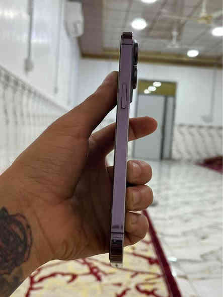 ايفون 14 برو ماكس 

ذاكره 256 البطاريه 85 

دبل سيكارت ZA جهاز وتر بروف فقط بي كسر بضهر مامأثر عل جهاز السعر 825 الشراي اتصل 
*********** عمارة
