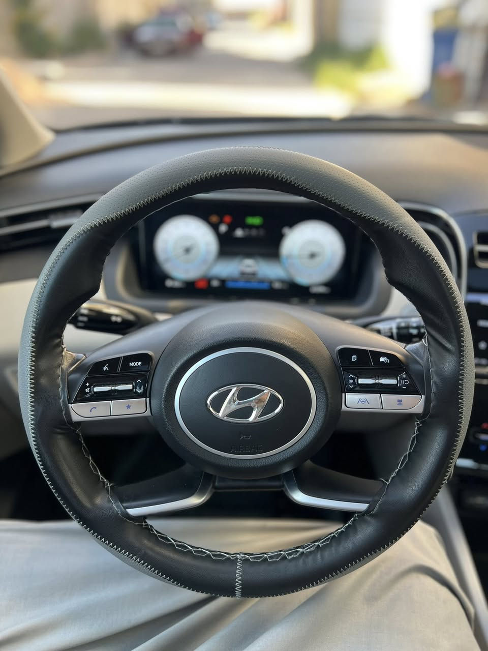 #للبيع_او_المراوس 
هونداي توسان 2022 . فول مواصفات .فئة HTRAC رقم بغداد بأسمي . بيها قطعه وحده صبغ. محرك 2.5 .فور ويل . عداد ديجيتال . نظيفة جدا   
مابيها كل نقص . ماشية 43الف . مكاني بغداد 

#للاستفسار // ***********
