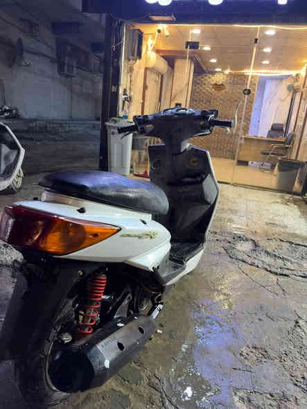 دراجه سكنس كلشي كامل بس الكلج تعبان المكان المنصور الداودي شارع دور السود السعر 650 الف الرقم
***********
