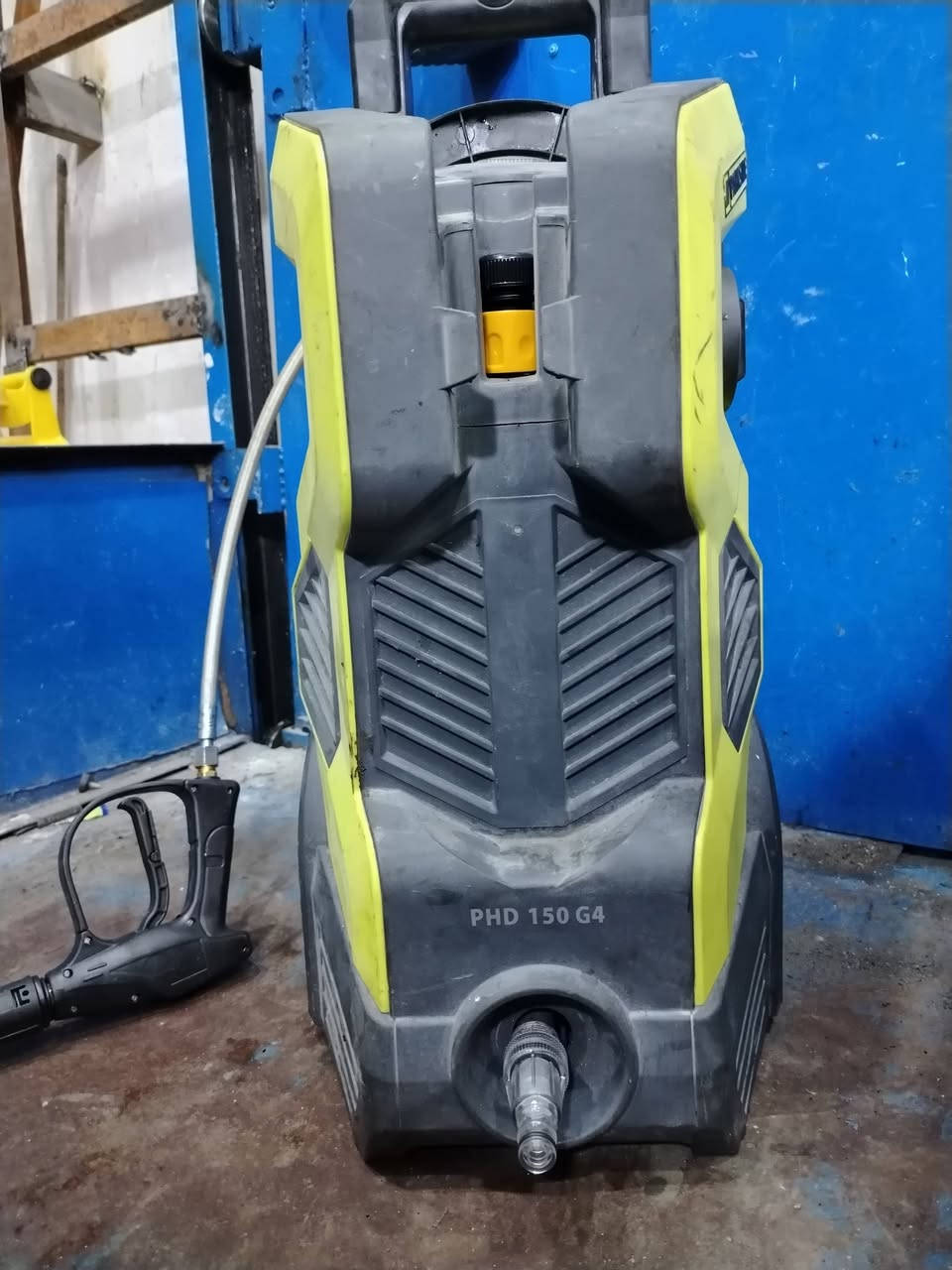 ٨٠ الف وي التوصيل عنواني بغداد حي اور شارع نادي النفط مقابل النادي العربي تلفون *********** مركز مقداد للمرشات الفاره او السنك سوق التبريد خلف @إشارة المصرف الصناعي #
