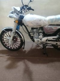 مكلف بل نشر سيفان سونلك 2025 زيرو  جديد ع وضع الشركه  كلشي مابي  شغال ...