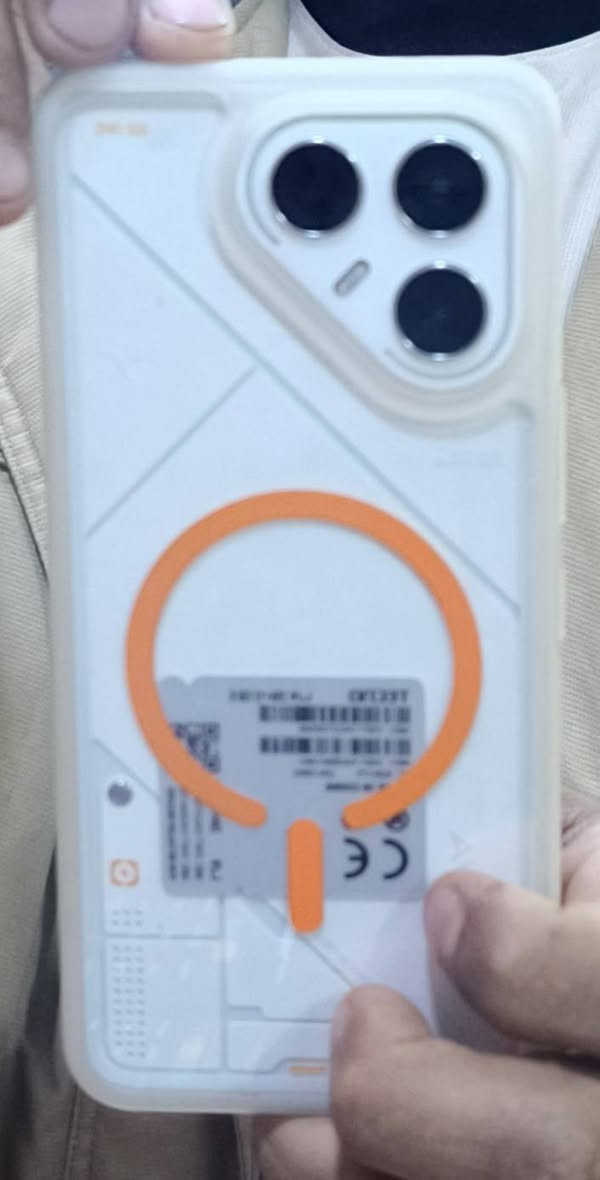 مرحبا أريد مراوس بايفون TECNO POVA 7 Ultra 5G جهاز رامات 24 ذاكره 256 بوبجي 120 فريم 144هيرتز مصور مستعمل يومين فقط مشحون 3 مرات هاذا مو النسخه العادية النسخه العادي 370 هاذا النسخه أخذتها 425


**إذا كنت صاحب هذا الإعلان وتريد حذفه لأي سبب، رجاءا أرسل رسالة إلى الدعم الفني**