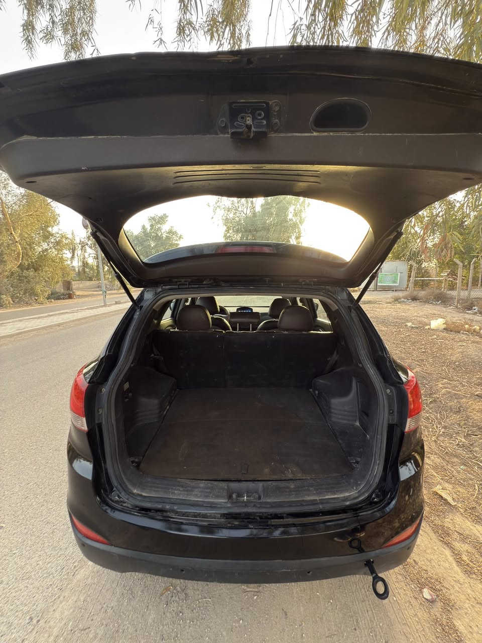 توسان بنوراما 2011 خليجيه مكفوله من الصبغ والتبديل والفتح بيها فقط بارد
رقم بغداد الدولي باسمي هزه جديده
داخل قرميدي كشنات جلد بنوراما
مكينه دوش
سعرها 119$
مكاني بابل  ***********
