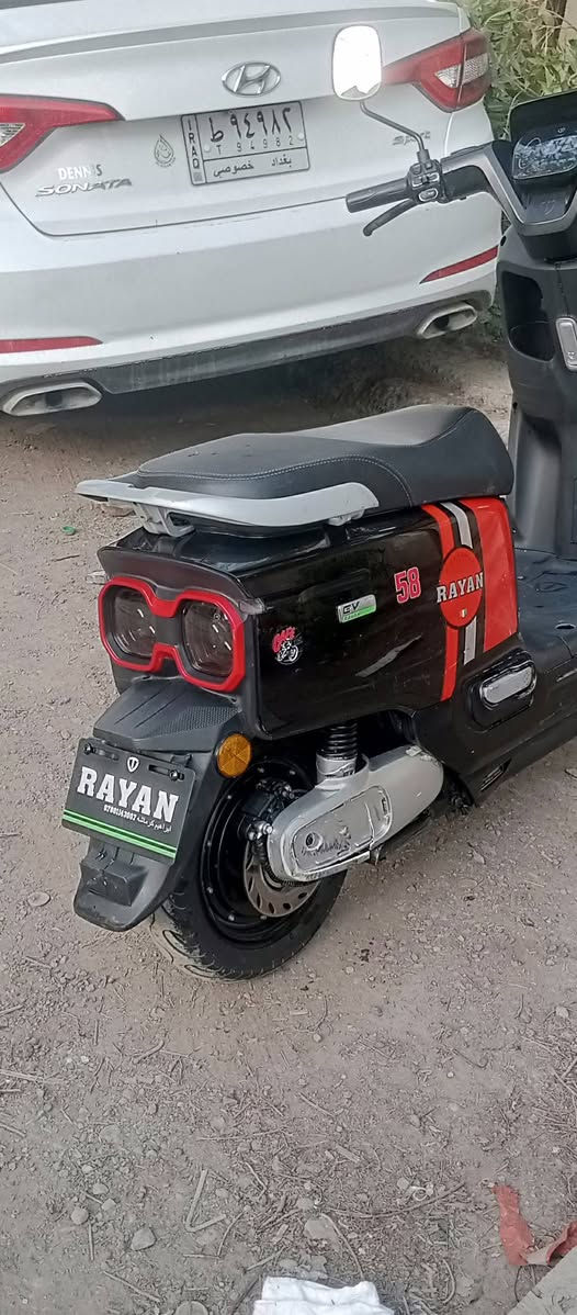 السلام عليكم للبيع دراجه شحن ريان ام عيون موديل 2024 بطاريات تالج حجم وسط 6 نضيفات دراجه نضيفه استخدام هاي السنه تايرات ابريكات دهن اشاير يمنه يسره لايت زنون عالي ناصي نضام البارك والبك مثبت سرعه وياها بصمتين وسويج وشاحنه دراجه نضيفه مكاني بغداد جديده سعر 650 وبيها مجال ***********
