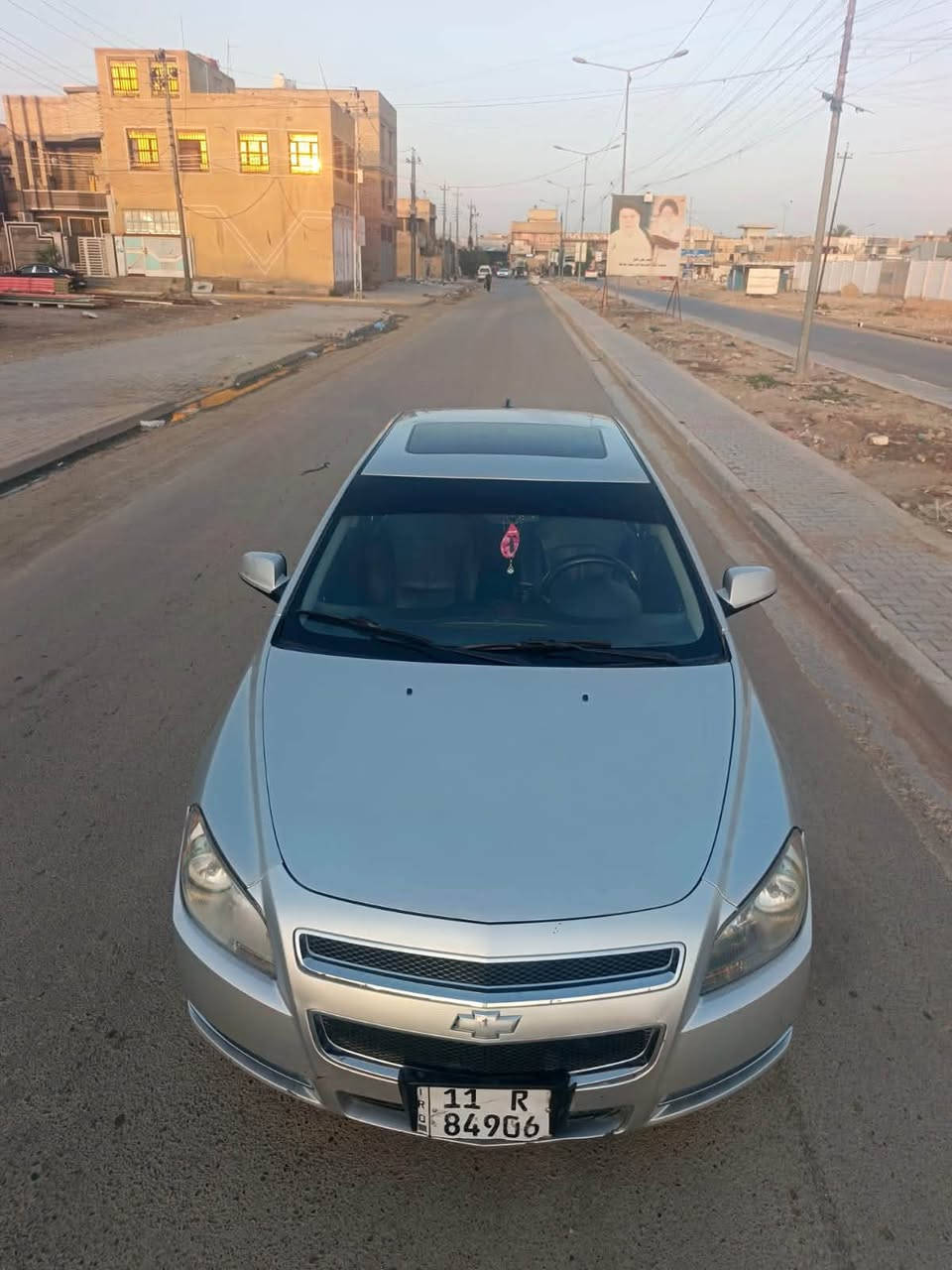 ماليبو 2012  LTZ وارد امريكي
ضررها دعامية  وخشم الجاملغ الايمن سونارها موجود
تحكم ستيرن
سلايد روف
 كشنات كهرباء
تدفئة مقاعد 
حداديه جديده 

محرك 3.6 v6
 السعر 75 وبيها مجال 
مكلف بالنشر / *********** عنوان بغداد
