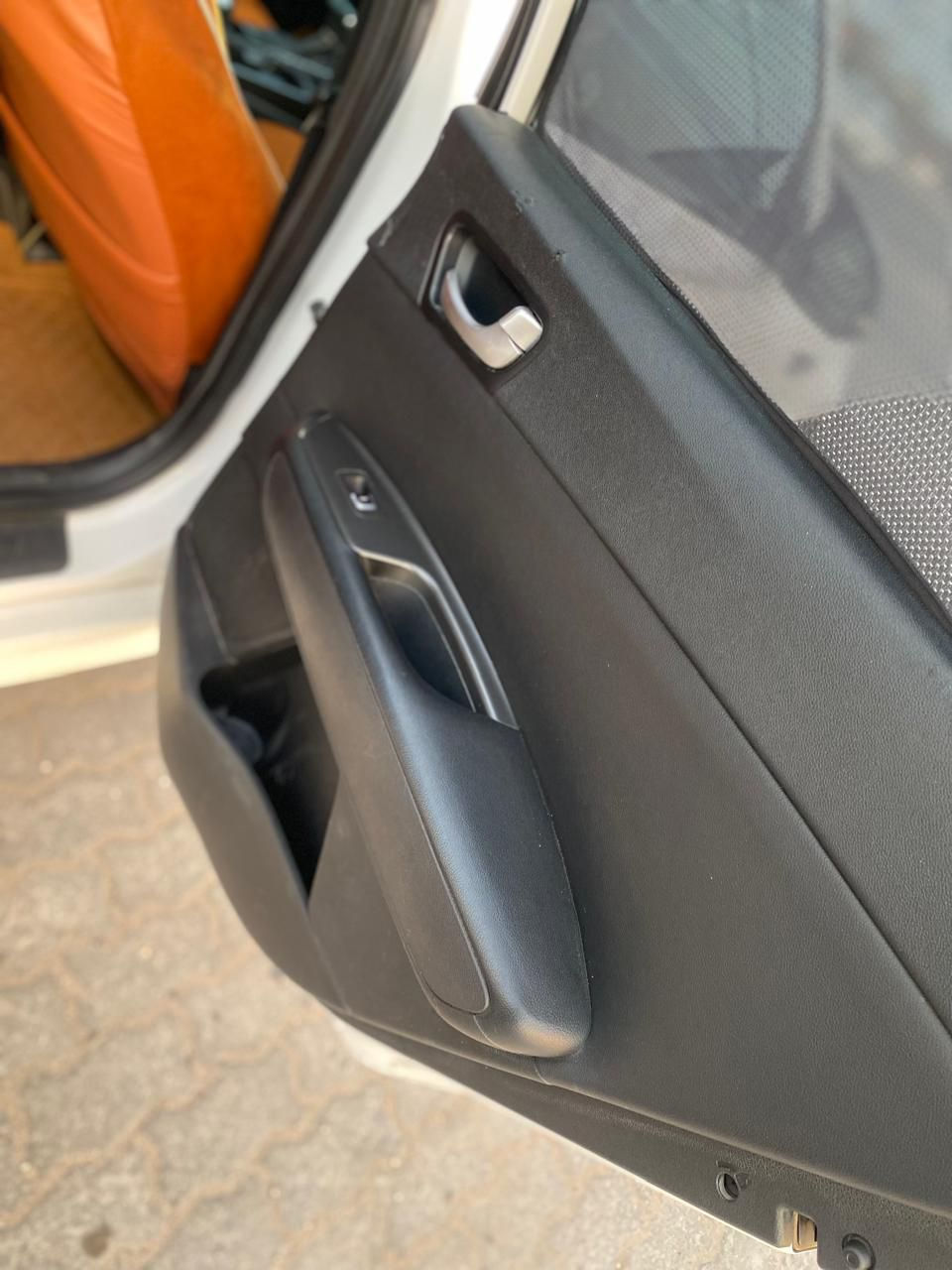 كيا اوبتيما مديل 18 رقم اربيل جديد سنويه جديد تريد تحويل او وكاله وارد امريكي بيهه مدكر امامي وبنيد وباب صبغ سياره جديده وجاهزة من كلشي مابيهه اي نقص محرك وكير وحداده وتبريد شرط الفحص سعر 120 عنوان بصرة هاتف ***********
