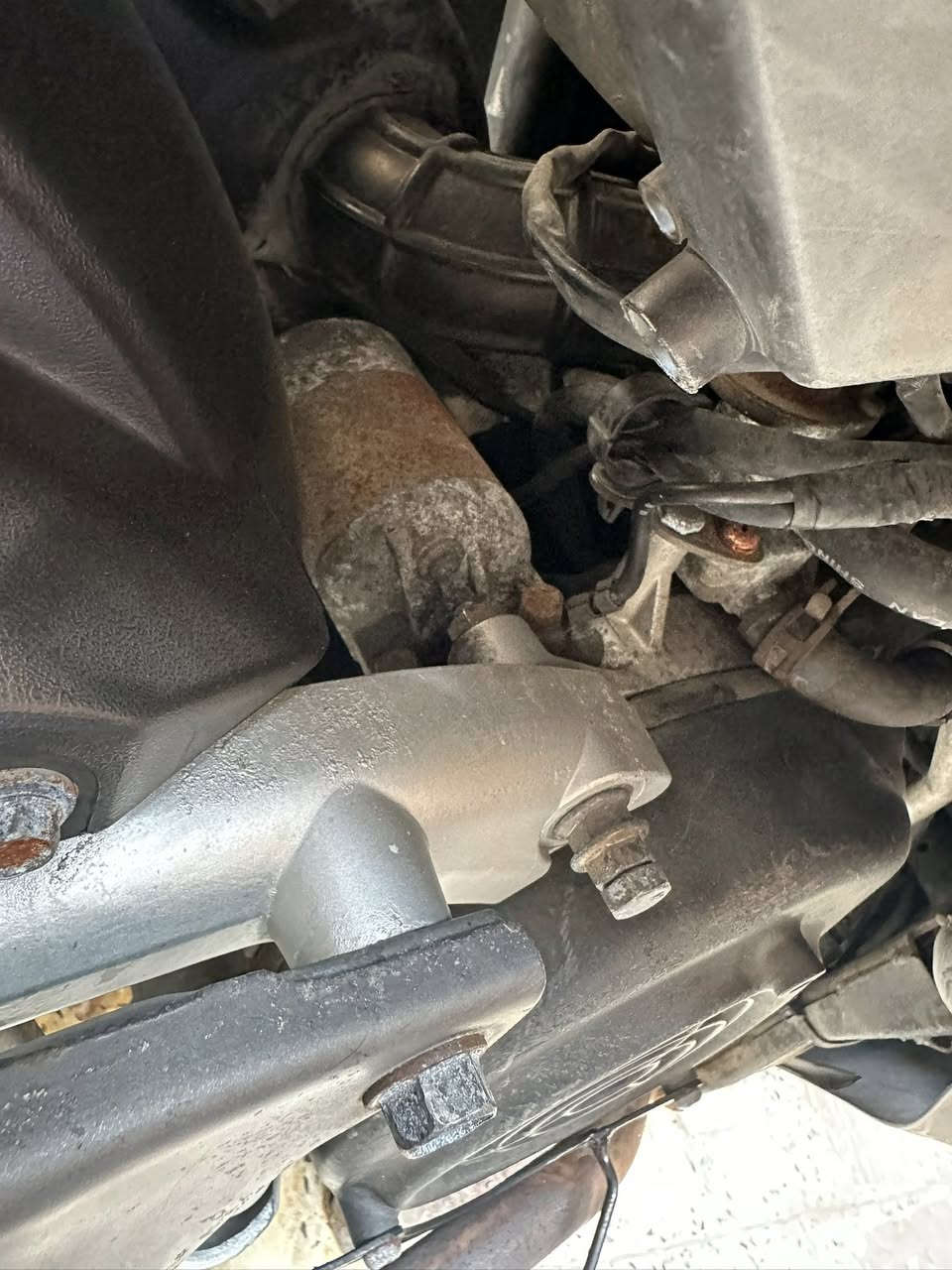 ثعلب 140 كابريتر 
دراجه بلاديه كلها كفرات مختمه مكفوله من الفتح الوجه ولايت موجود 
مرااوس مع سكنس 140 نثيه كون هم بلاديه
مكاني البنوك


**إذا كنت صاحب هذا الإعلان وتريد حذفه لأي سبب، رجاءا أرسل رسالة إلى الدعم الفني**