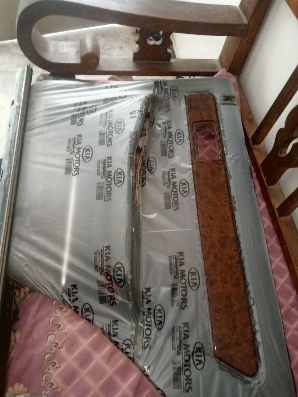 السلام عليكم إبطاين بوب كيا بونتيشا نظافه 80% السعر 150 مع التوصيل لجميع محافظات العراق للتواصل *********** واتساب اخوكم الزبيدي
