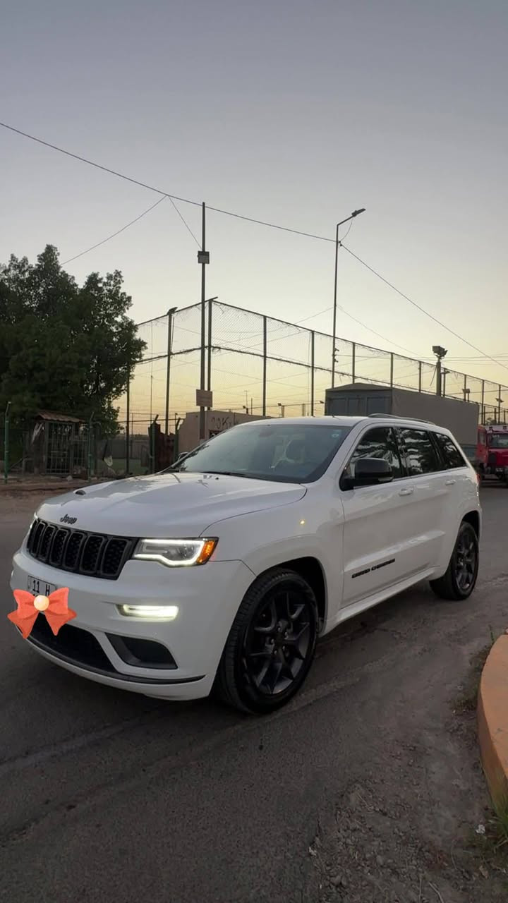 سلام عليكم ورحمه الله وبركاته
اللهم صل على محمد وال محمد الطيبين الطاهرين 

للبيع جيب limited X 

المديل 2020 امريكي

انتبه سيارة بدون ايرباك  بدون دواخل شاصي لغد كوله كفاله 

كير محرك كفاله عامه استخدام شخصي لسياره

وسيارة تحتوي على بصمتين تشغيل

لمتد رقم بغداد ب اسمي 

ماشيةmi49

مواصفاتXمعروفة

فتحة

بصمه +بصمة ابواب

محرك 3600

دفع رباعي 4*4

شاشة كبيرة +كامره خلفيه

رادار جانبي+نقط عمياء

كشنات جلد+ثنينهن كهرباء 

كشنات خزن ميموري

تدفئة كشنات امامي 

تدفئة ستيرن+شفتات ستيرن

تشغيل عن بعد 

مري قلاب عند رجوع 

اشاير مري+هيتر مري

جنطة كهرباء+حساس خلفي

دبل كزوز

لايت led

بريك تلقائي عند الرجوع 

نظام اوتو ستوب عند الوقوف 

نظام eco,SPOrt

ماسحات اوتو

ويل حجم 20

والباقي المواصفات معروفه مالX لمتتد

السعر 29500$

اخوان صور الحادث مرفقه بالمنشور وسونار كذالك مرفق 

رقم الهاتف *********** عنوان بغداد 

كلشي موضح واني برسم الخدمه للشراي مني لكم جزيل شكر وتقدير وسيارة جديده لك أمانة الله مال جنايه 

وسيارة جوه تخم تاير جديد معروف نوع المنتج birli
كلشي موضح بسيارة اسف على اطله تحية حب واحترام
