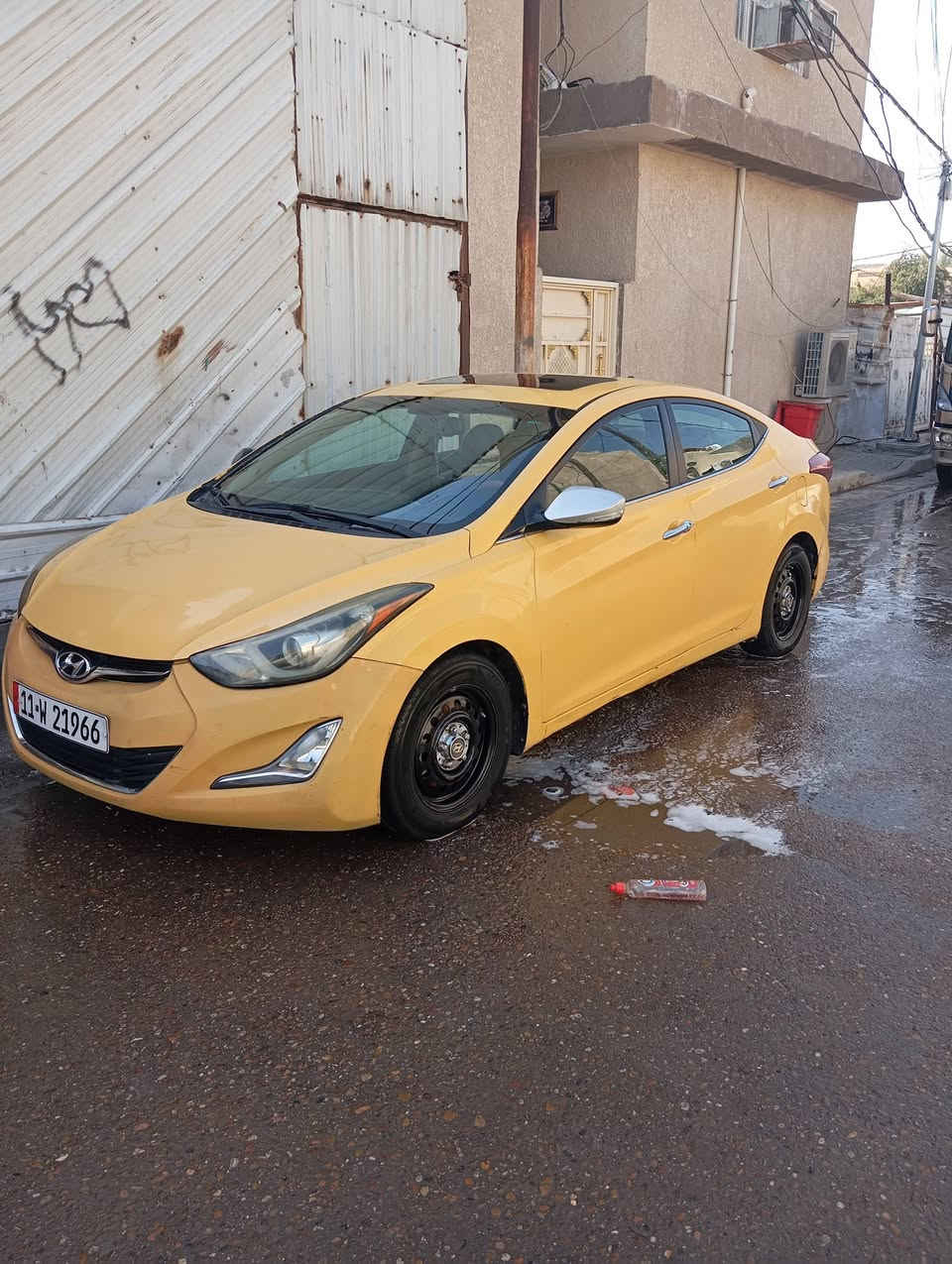 النترا موديل 2015 هذا السونار موجود السياره نضيفه وباسمي تحويل ثاني يوم رقم صاحب السياره ***********
