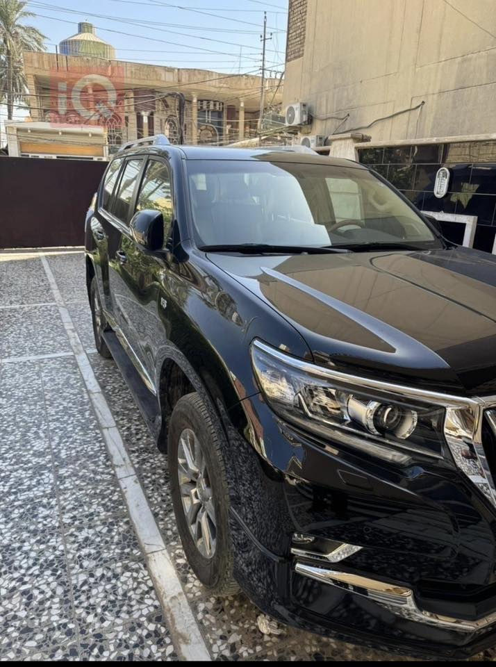 برادو 2020 vx باب اول
المواصفات: اربع كاميرات ، الكراسي الاخيرة كهرباء ،ستيرن كهرباء ،ثلاث انظمة قيادة 
ماشية 70 الف ، رقم اربيل 
بيها بارد قليل موجود  بالسونار راح انزله ويه الصور
للاستفسار الاتصال 
***********
