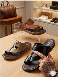 سليبرات • شحاطات جلد • حي العامل