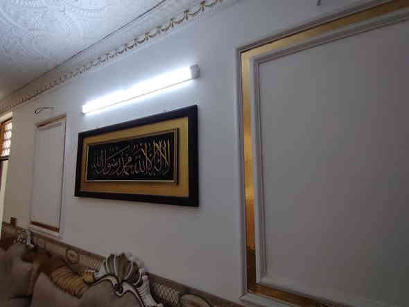 ‏دار للبيع طابوق كونكريت 
 السعر 127 مليون قفل غير قابل للتفاوض 
المساحه ٢٠٠ متر طابو زراعي سند ٢٥
حله بكرلي ٤ بلبدايه قريب علئ الشارع العام
منطقه هادئه خدمات كامله.............
شارع ٨متر تبليط مجاري خدمات كامله 
يحتوي على ٤غرف نوم وكلدور واستقبال ومطبخ وصحيات داخليه وخارجيه ومدخل للبيت كبير
للاستفسار الاتصال على أرقام المكتب
*********** متوفر واتساب
***********متوفر واتساب‏
