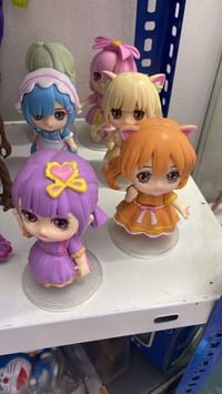 عيون متحركة • ٢٥