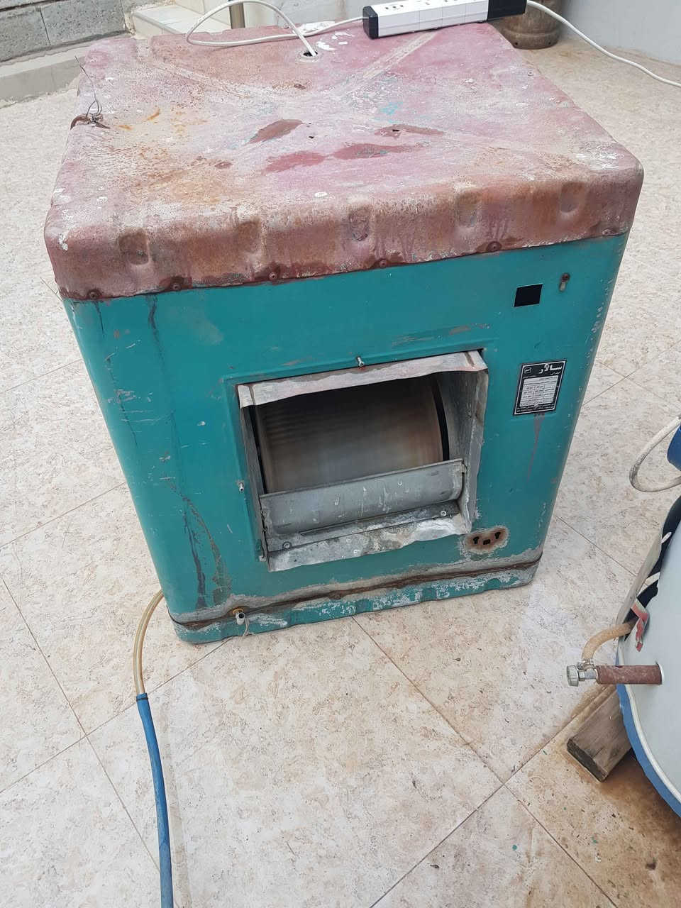 مبردة شغالة ماطور سرعتين فول و وسط واتر بم غطاس وحلفة جديدة كركوك, العراق


**إذا كنت صاحب هذا الإعلان وتريد حذفه لأي سبب، رجاءا أرسل رسالة إلى الدعم الفني**