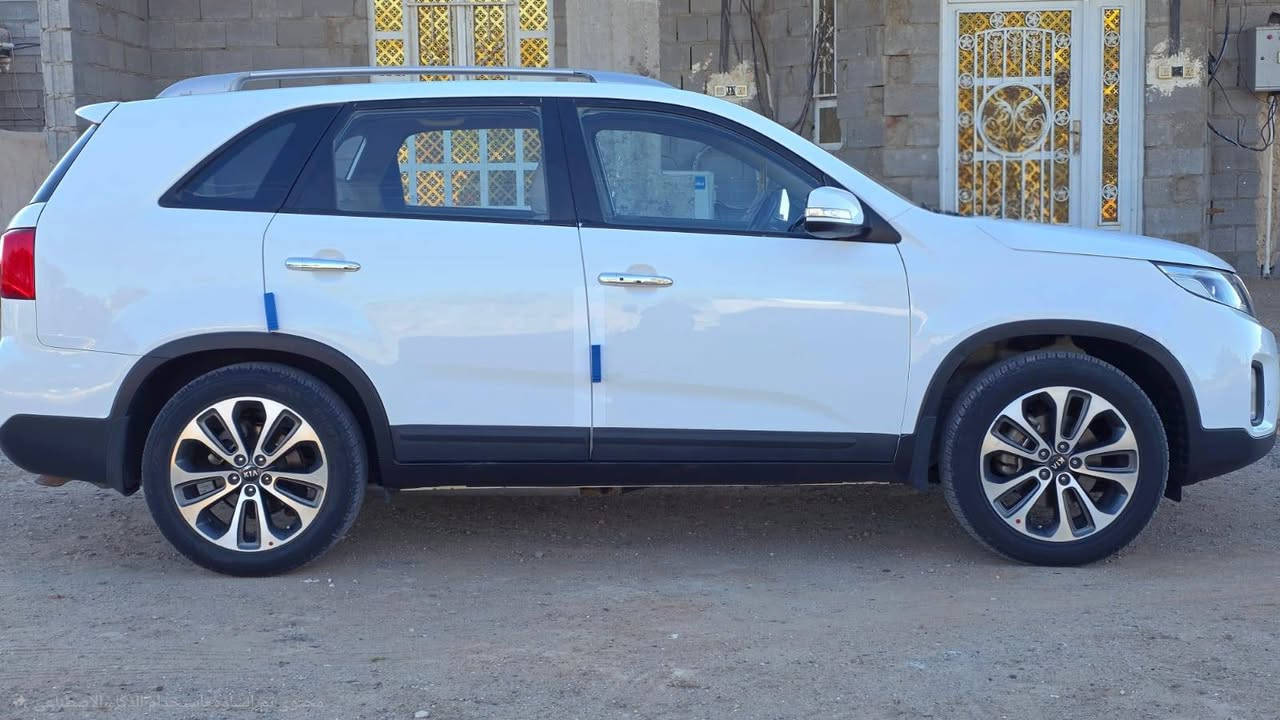 من رخصت الادمن سلام عليكم للبيع اومراوس[ اوبتمه كورله النترا] سورنتو 2014خليجي كويتي ٦سلندر فول مواصفات عده فتحه بصمه تشغيل بصمه أبواب كشنات جلد كشن كهرباء اشايربالمري مري شفط ٧راكب ٣قطع تبريد تحكم استيرن شاشه كامره بلاد حساس خلفي أمامي لدنهاري ترحيب عند الاقتراب ترحيب بدوسات اوباقي المواصفات معروفه السياره مكفوله كفاله عامه عده بارد قليل بالباب اوسحب كرت محرك كيركفاله من فتح  السعر ١٨٥اوبيه مجال للشراي الاستفسار *********** مكان السياره الرمادي ٥كيلو
