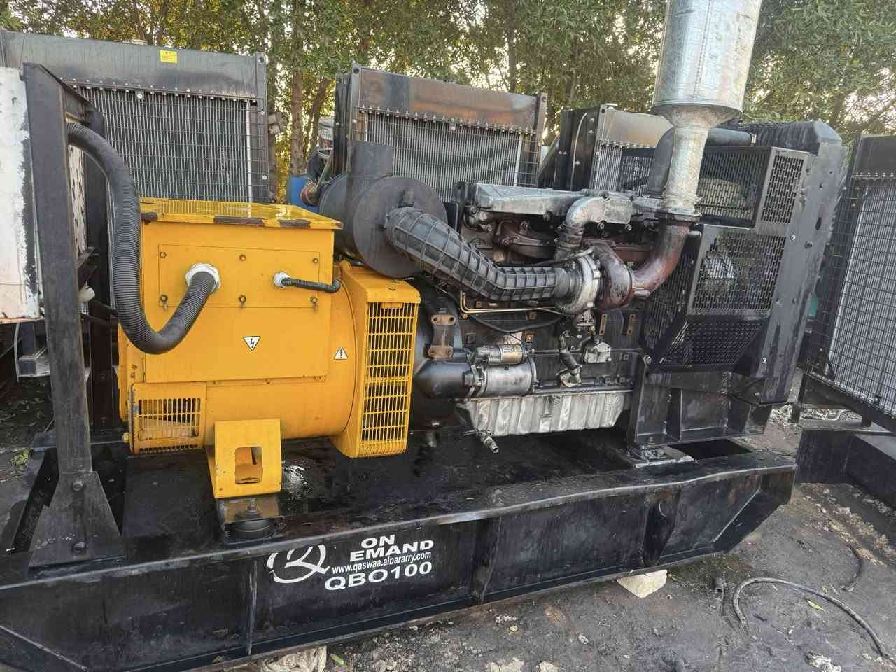 سلام عليكم معرض مولد للبيع بيركز نكليزي اصلي ٦ سلندر سوبر ١١٠ كيفي ابلادي لأصرف ولا بخار تشغيل جهاز برودكشن اتو نضام حمايه كامل عنوان بغداد رقم الهاتف ***********
