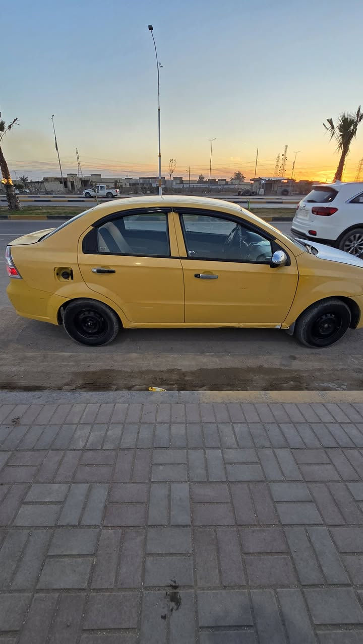 افيو ٢٠١٠هيئه وغرامات مصفره مداور ثاني يوم حداديه جديده بيه ضربه موضحه بصوره تخم تواير جديد سعر ٣٤ وبي مجال ***********
