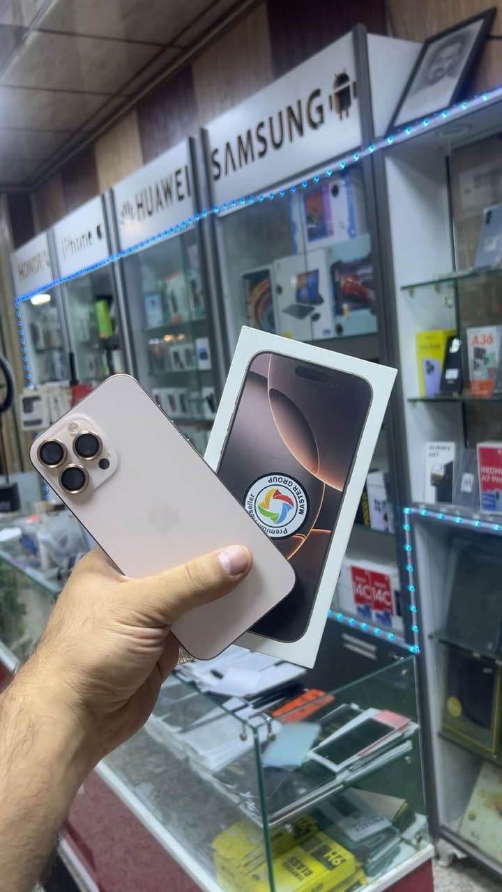 (يفون 16 برو ماكس ماستر) 🔥
📱 الجهاز نظيف جداً استعمال خفيف
🔋 البطارية 97%
📦 مع الكارتونة
✨ اللون: ذهبي / تيتانيوم )
📸 
💯

📍 متوفر لدى مكتب النور فون
📞 ***********
