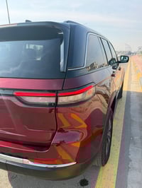 جيب موديل 2024 وارد أمريكي ماشية 37 ميل   رقم بغداد تحويل مباشر   حادث...