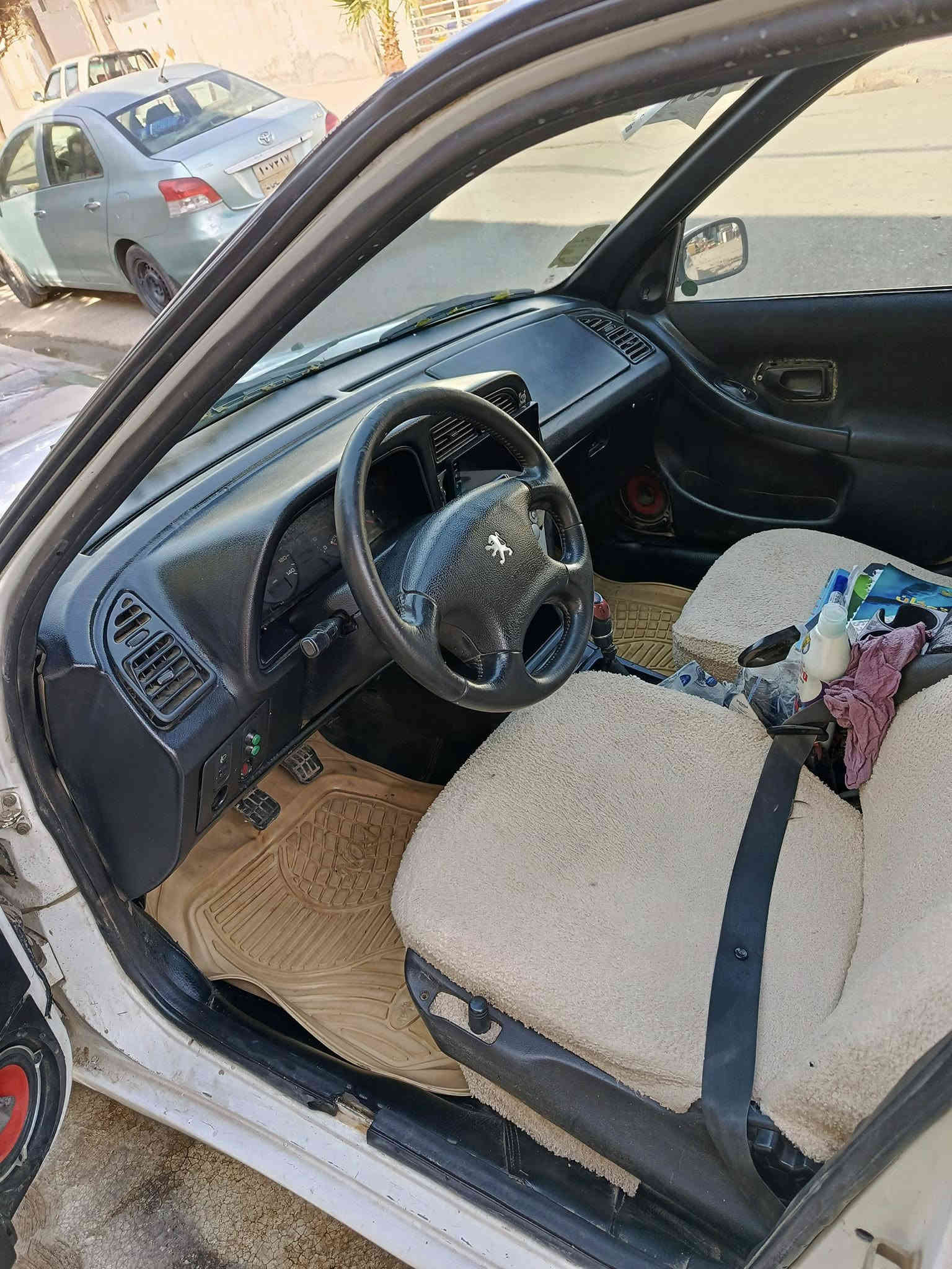 ***********
***********
بیجۆی 306 مۆدێل 2002
گێڕومەکینە بێ عەیب بەشەرت 
سەنەوی تا2029 تازەیە بڕاوە غەرامە تحویل بەشەرت
تەبریت ساردو گەرم ئیشەکات 
شاشە ئایپاد قفڵ مەرکەزی 
کارەبایاتی کامل ئیشە کات 
لێدراوی پێوەنیە زۆر جوانە  
سعری 37 گەڵا 
شوێن چەمچەمال

بیجۆ 306 مۆدیل 2002 
گێرو محرک شرت بدون سرف سوت بوغار
سنەوییە حتی 2029 جدید  بشرت غراماتو تحویل 
ماکو صرب گدامو ورا 
تبریت بارد سلج 
شاشە ئایپاد قفل مرکزی  کهربایات کیچات کل شغال 
تایراتو پاتری جدید  
سعر 37 ورق مکانها شمشمال
