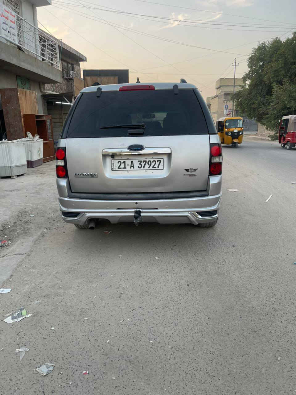 فورد اكسبلورر رقم سليمانية دولي مديل 7 مصبوغة عام جمالية هزة وفحص جديد سنوية لل27 باسمي مكاني بغداد الكمالية تبريد قطعتين بصمة تشغيل وعن بعد مكينه وكير وتبريد كفالة ب 85 بيع او مراوس ***********
