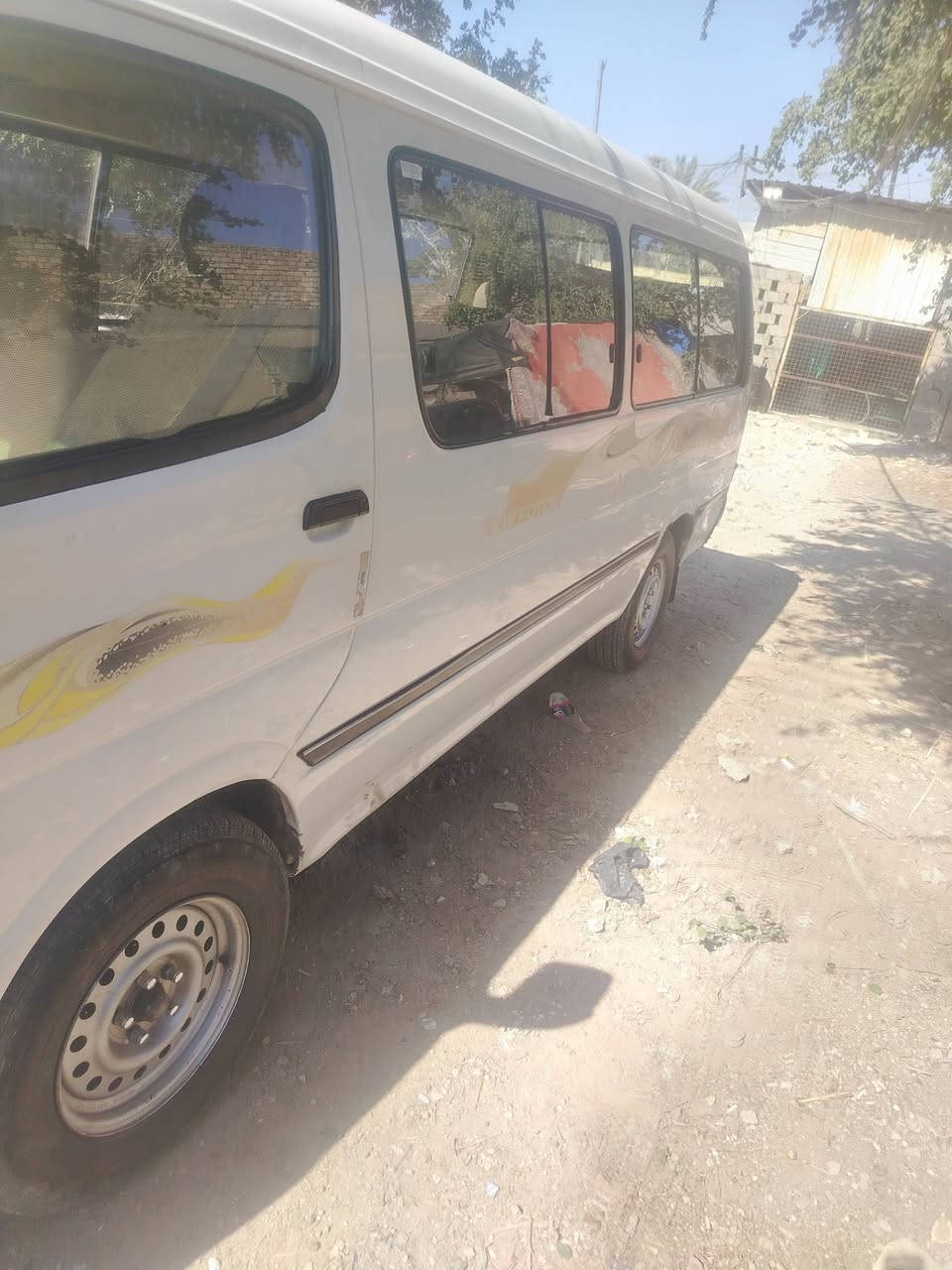 سياره فتون 2017 السعر 90 ورقه ***********
