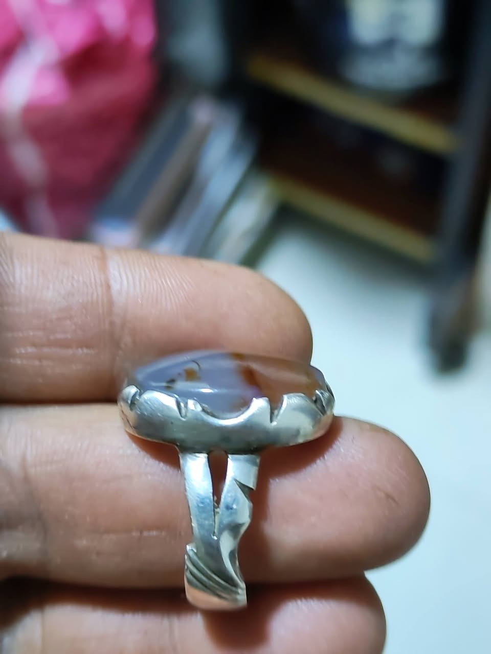 احجار ذمة 
يوجد توصيل كافة المحافظات
اختار القطعة ودزها خاص 
***********
