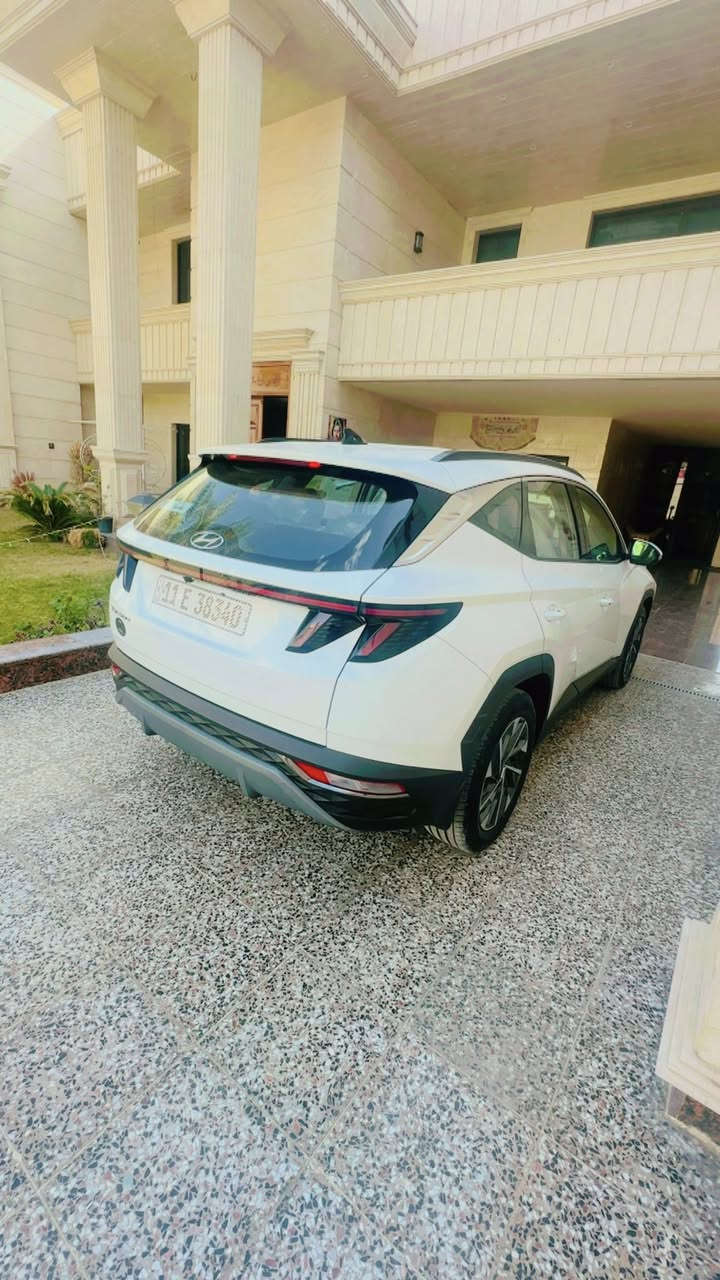 هونداي توسان خليجي وكالة موديل 2024 ☑️

توسان موديل 2024 خليجي

بسعر  🔥 210 💵 💵

كفاله عامه كسر زيرو بحالة الوكالة

عداد المسافه 8 الف

فول مواصفات

 من عدا البنراما

مواصفات

مكينه 2.0 دوش 

بصمه 

بصمه ابواب

تشغيل عن بعد

شاشه اصليه 

نضام اوتو هولد

اشاير ترحيب 

اشاير ب المري 

اريل نفكيتر

سبير منازل 

داخل ابيض 

مري كهرباء 

بردات خلفيه

هاند بريك بصمه

مقاعد كهرباء 2

 فول تحكم ستيرن 

تبريد قطعتين 

حساس امامي 

حساس خلفي 

كامره دواره 

شاحن موبايل 

وايرلس

بعد بيها  هواي  موصفات 

رقم بغداد الدولي

⭕️العنوان بغداد
حي امين قرب القناة 

الإتصال 

***********
