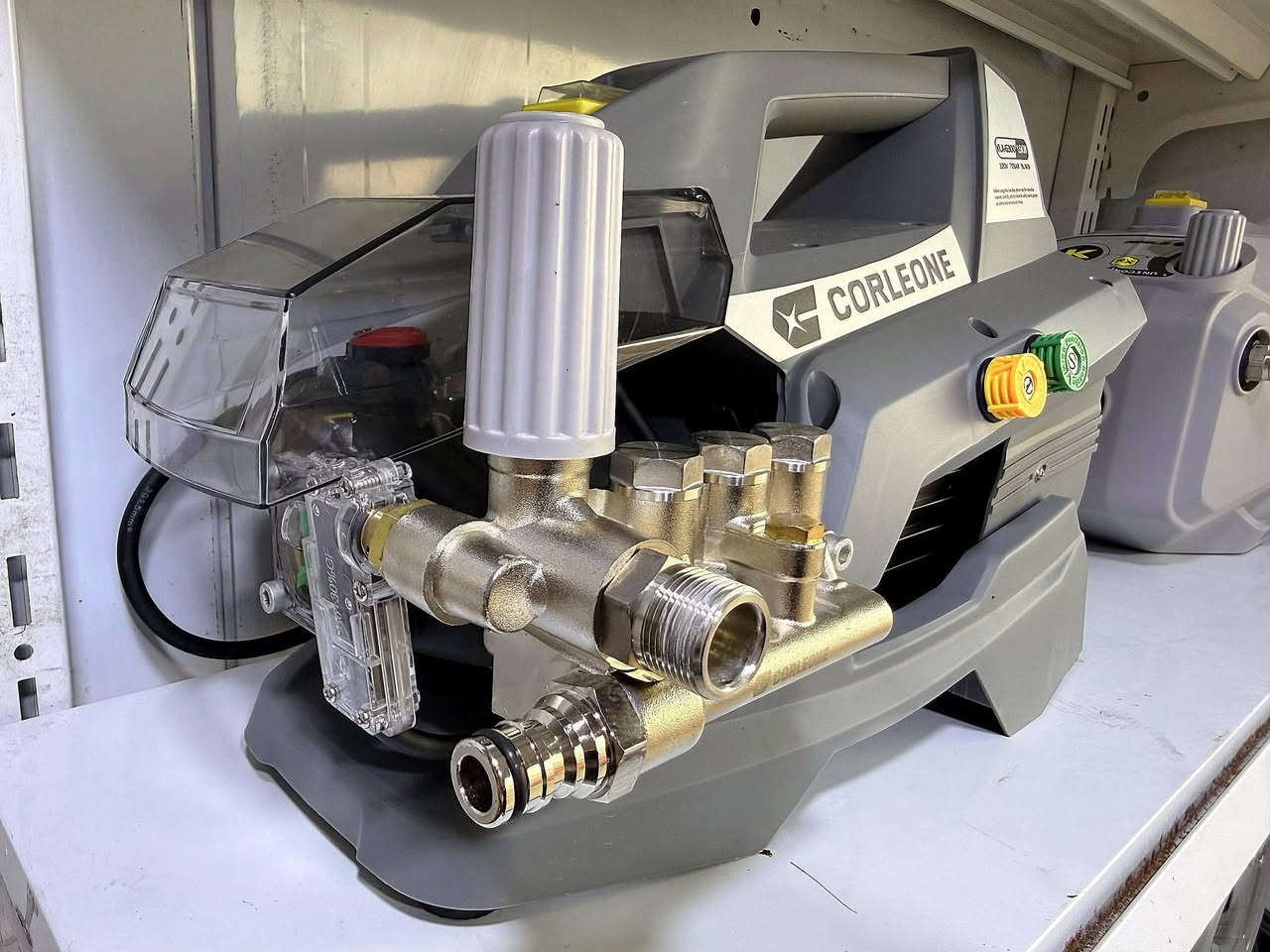 متوفر مضخات شركة (CORLEONE)
مضخة G300✅
150MAX BAR✅
1600W✅
9L/MN✅
220V✅
توصيل مجاني لجميع المحافضات
العنوان البصرة ام قصر شارع 1 
رقم التواصل (***********)(***********)
