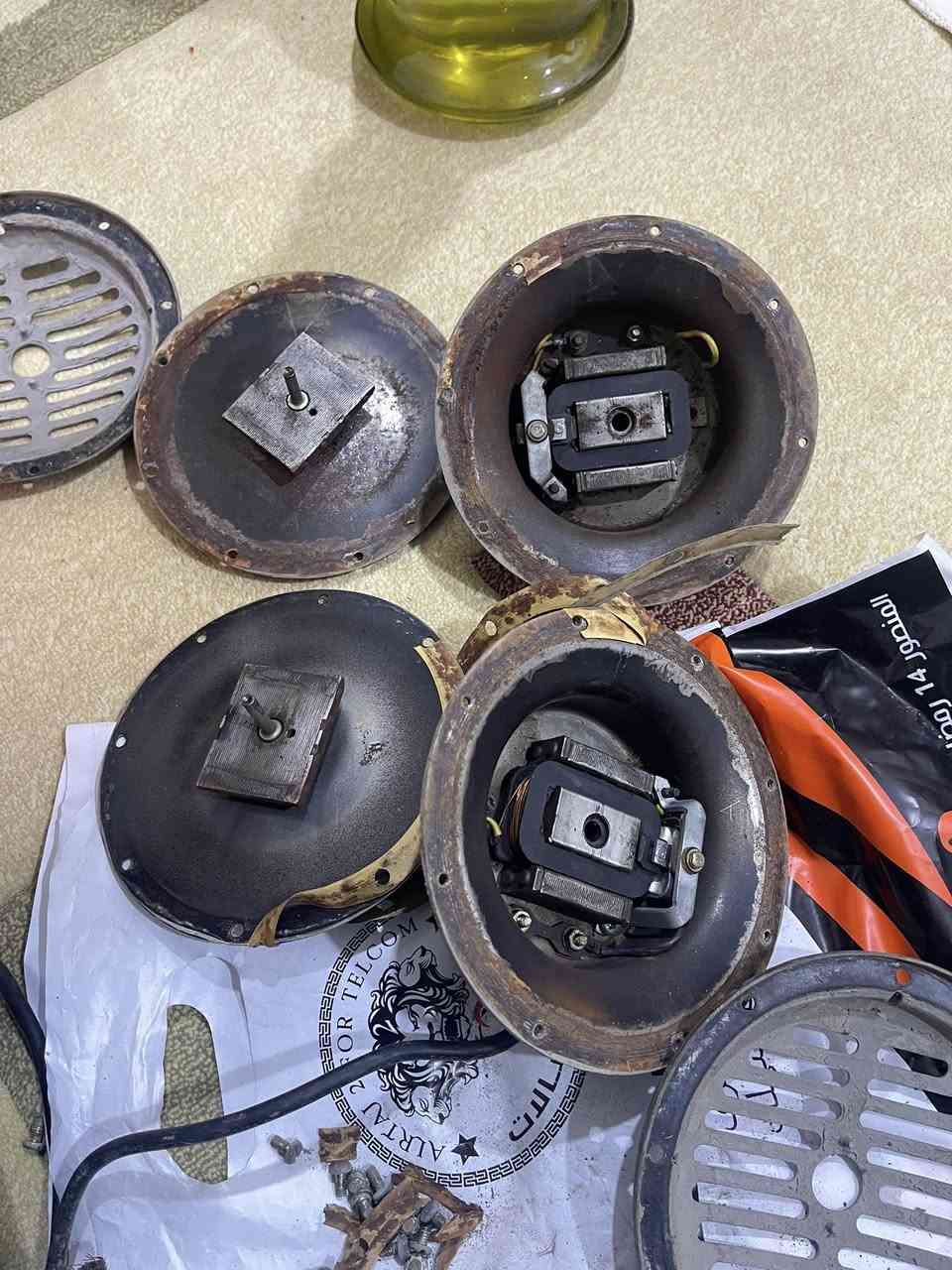 السلام عليكم جنح الماني للبيع 300 قفل مكاني بغداد دورة ***********
