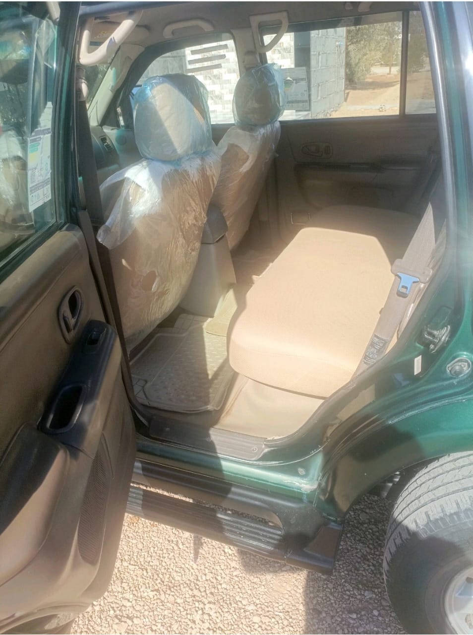 سلام عليكم سياره مونتيرو موديل 2000رقم اربيل  مكينه كير بلاديات مكفوله كفاله عامه بيه فقط البنيد مصبوغ سبب جراد سعر 80وبي مجال ستفسار عل رقم ***********
