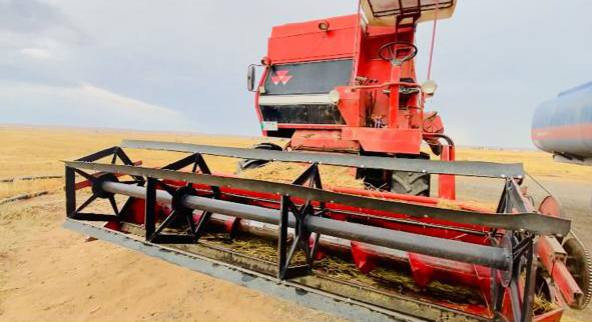 السلام عليكم
حاصدة فوركسن موديل 89
رقم مشروع وطني صلاح الدين العنوان الشرقاط
الأتصال ***********
