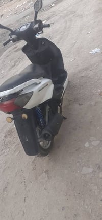 سلام وعليكم دراجه سكنز نثيه سلف هندر كهرباته كله شغاله مكينه ناعمه بلا...