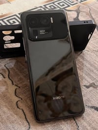 شاومي ١١ ألترا • ٢٥٦ • ١٢