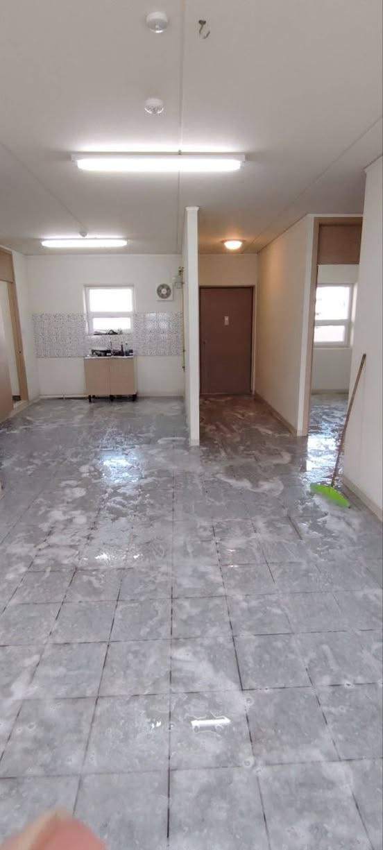 تم و بفضل لله.. تم تنضيف وتعطير شقه الاخ الراقي ( عباس المحترم ) #بلوكB1 عماره 110 مساحه 100 متر .. مدة العمل 9 ساعات  امنياتنا و دعواتنا للاخ عباس ان يجد الخير و السعاده في سكنه الجديد .. تحياتي لكم الاستفسار مراسله الصفحه او اتصل على الارقم📞 ***********
