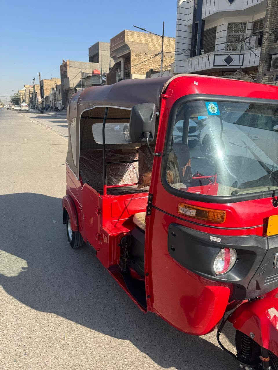 تكتك للبيع لون احمر موديل 2022استلام نهاية شهر 12 رقم انكليزي لوك جديد كانت مضمومة ومستعملة قليل جدا موجودة في بغداد رقم موبايل (***********)الاتصال
