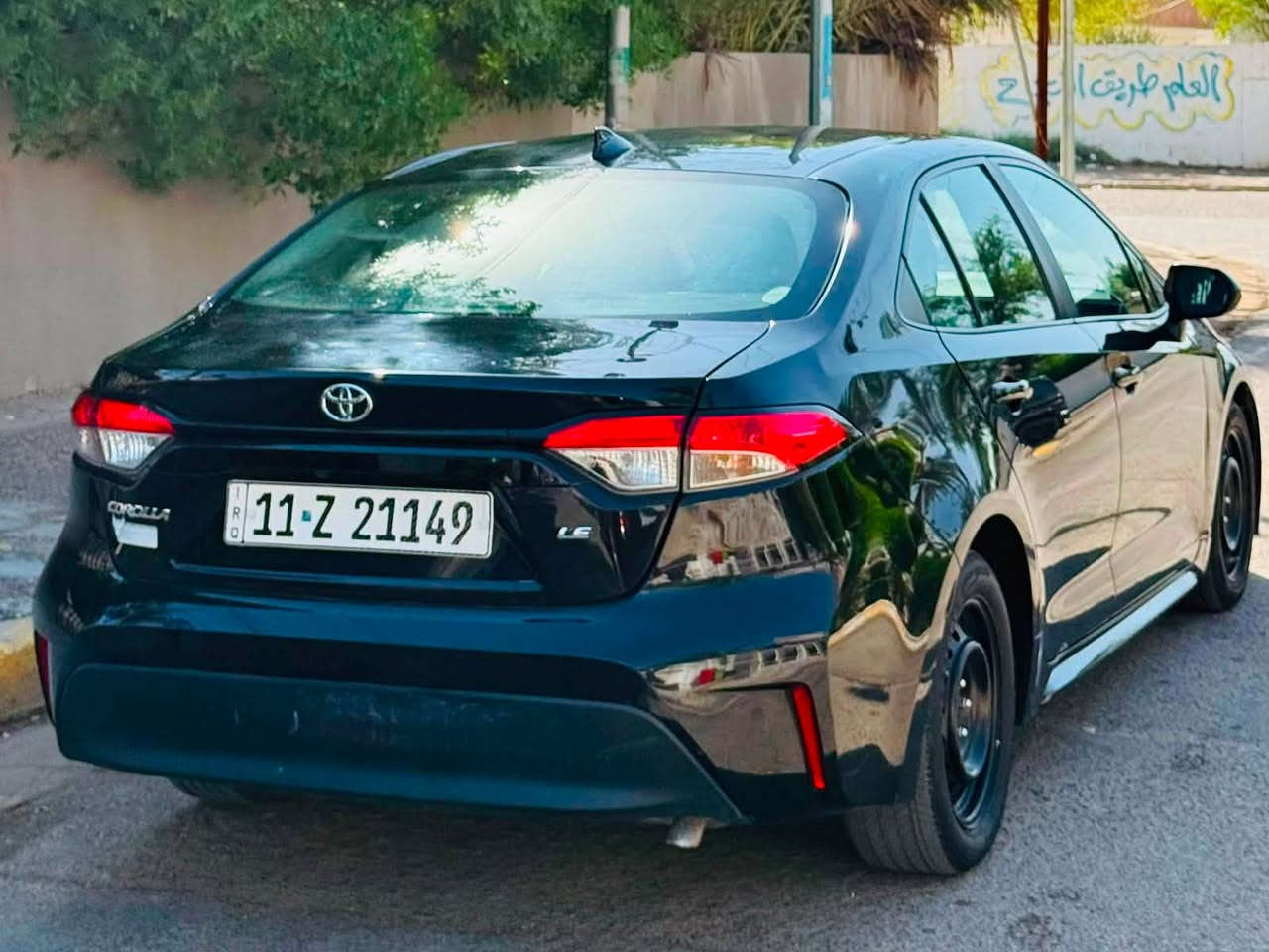السلام عليكم 
كورلا 2023
رقم بغداد تحويل مباشر 
السعر 123 وبيها مجال 
محرك 2000 كفالة والكير كفالة 
بصمه سايد بريك دكمه سياره SE
سياره جديده وحلوه تراي ناعم اي نقص مابيها
حادث جاملغ وبنيد 
الصور الحادث داخل المنشور 
العنوان بغداد 
الاستفسار ***********
