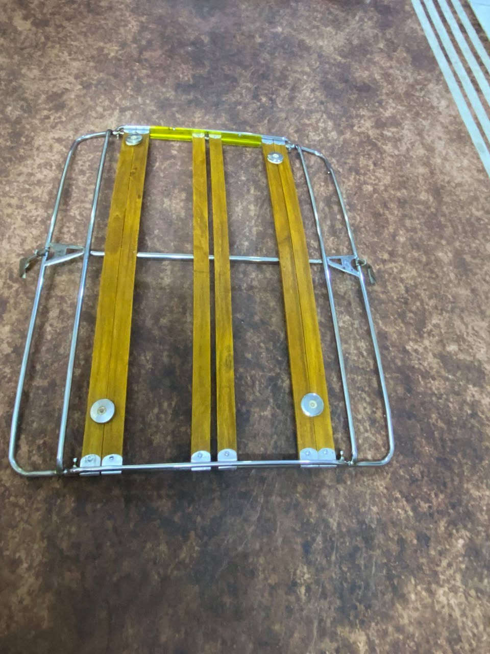 السلام عليكم سيبايه ابو عمار  الطويله مال نيسان سني السعر ١٧٥ وبيها مجال مكاني بغداد حي الجهاد ***********
